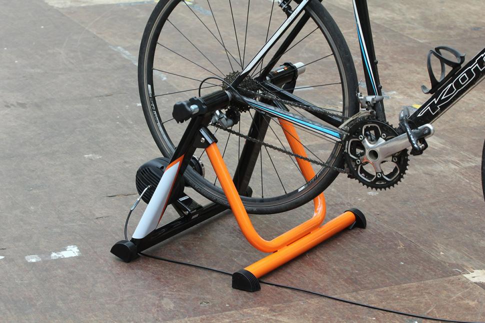 Jet black bike clearance trainer